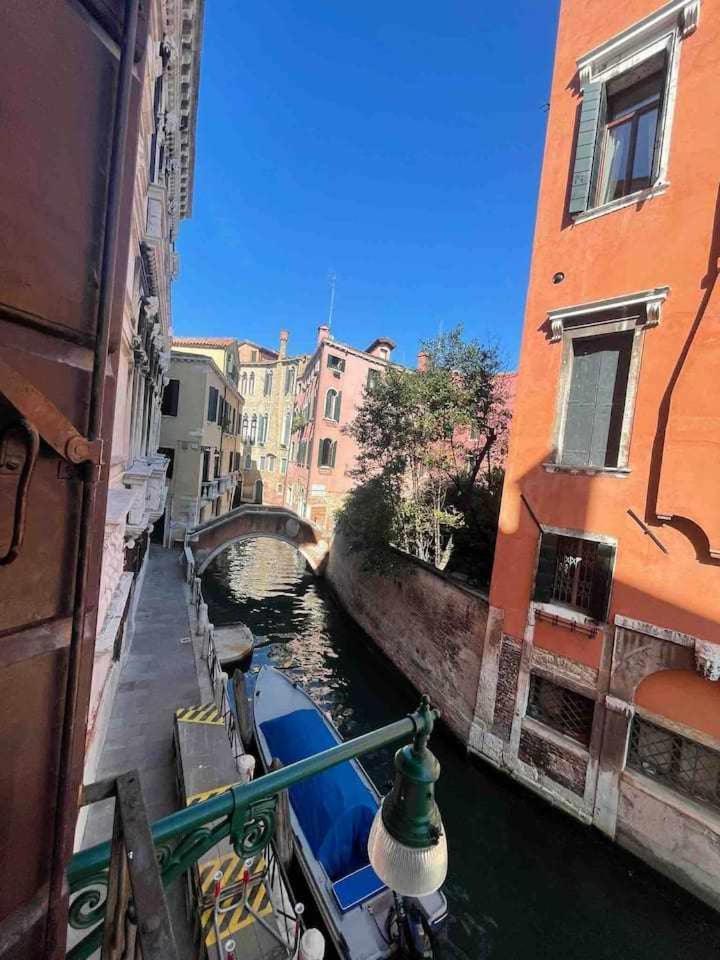 Do Leoni Apartments Venice Bilik gambar