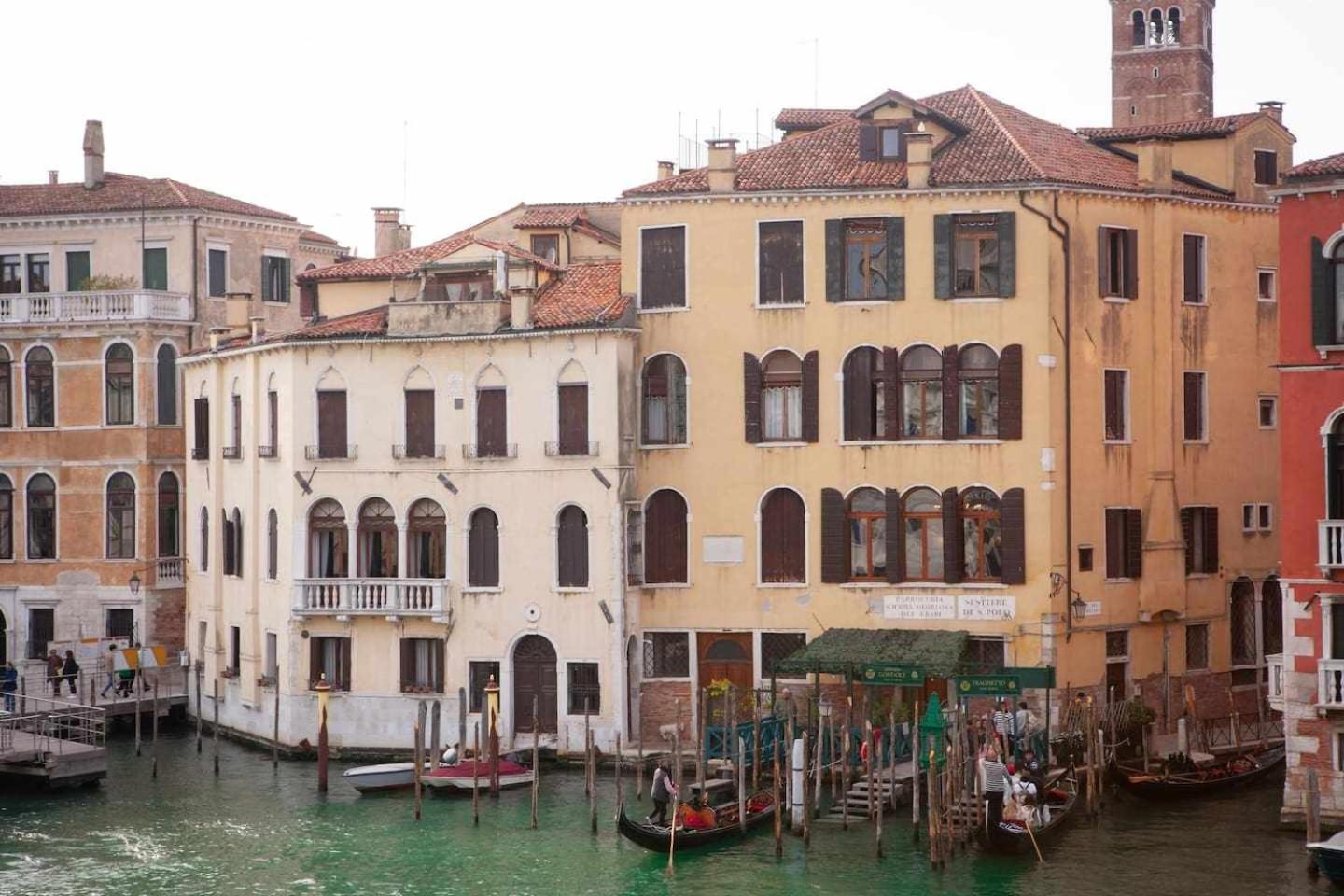 Do Leoni Apartments Venice Bilik gambar